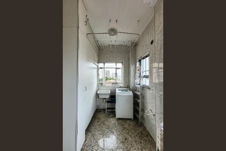 Apartamento à venda com 116m², 2 quartos e sem vaga Apartamento à venda com 116m², 2 quartos e sem vagaÁrea de Serviço