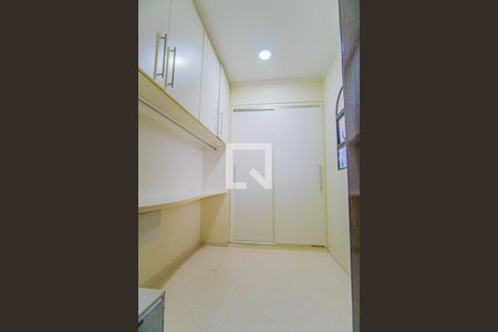 Apartamento para alugar com 139m², 3 quartos e 2 vagas Apartamento para alugar com 139m², 3 quartos e 2 vagasQuarto de Serviço