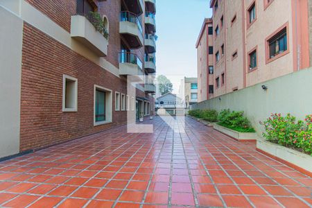 Apartamento para alugar com 139m², 3 quartos e 2 vagas Apartamento para alugar com 139m², 3 quartos e 2 vagasÁrea comum