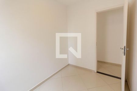 Quarto 1 de apartamento à venda com 3 quartos, 57m² em Jardim Cocaia, Guarulhos