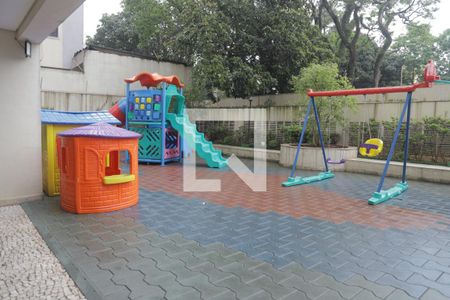 Apartamento à venda com 104m², 3 quartos e 2 vagasÁrea comum - Playground