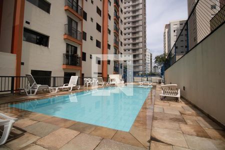 Apartamento para alugar com 58m², 2 quartos e 1 vaga Apartamento para alugar com 58m², 2 quartos e 1 vagaÁrea comum - Piscina