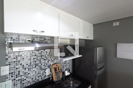 Sala/Cozinha de apartamento para alugar com 1 quarto, 38m² em Jardim Flor da Montanha, Guarulhos