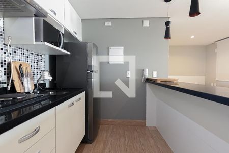 Sala/Cozinha de apartamento para alugar com 1 quarto, 38m² em Jardim Flor da Montanha, Guarulhos