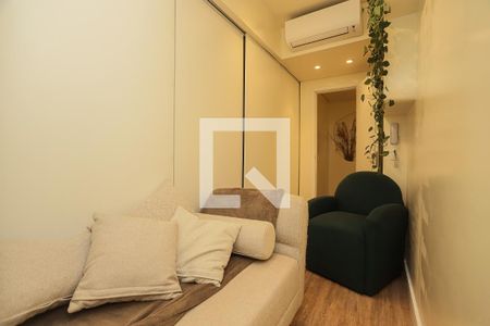 Apartamento à venda com 70m², 2 quartos e 1 vagaEscritório