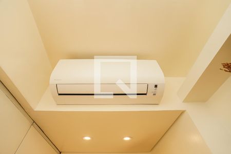 Apartamento à venda com 70m², 2 quartos e 1 vagaEscritório