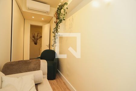 Apartamento à venda com 70m², 2 quartos e 1 vagaEscritório