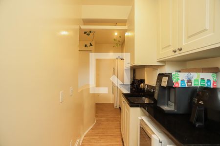 Apartamento à venda com 70m², 2 quartos e 1 vagaÁrea de Serviço