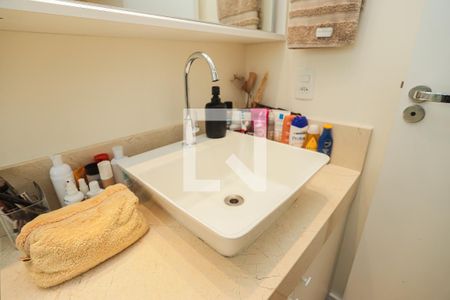 Apartamento à venda com 70m², 2 quartos e 1 vagaBanheiro da Suíte