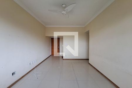 Sala de apartamento à venda com 4 quartos, 85m² em Pilares, Rio de Janeiro
