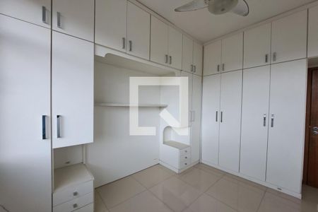 Quarto 1 de apartamento à venda com 4 quartos, 85m² em Pilares, Rio de Janeiro