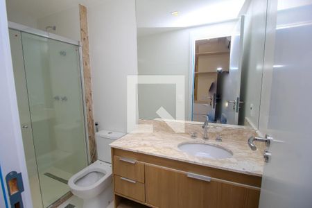 Apartamento à venda com 159m², 3 quartos e 2 vagas Apartamento à venda com 159m², 3 quartos e 2 vagasBanheiro da Suíte 2