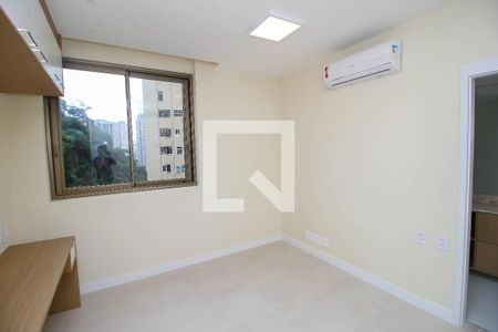Apartamento à venda com 159m², 3 quartos e 2 vagas Apartamento à venda com 159m², 3 quartos e 2 vagasQuarto 3