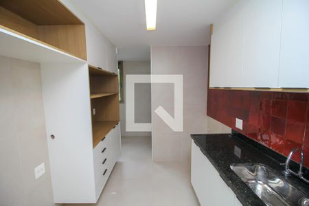 Apartamento à venda com 159m², 3 quartos e 2 vagas Apartamento à venda com 159m², 3 quartos e 2 vagasCozinha - Armários