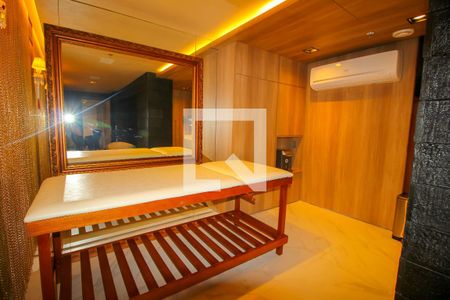 Apartamento à venda com 159m², 3 quartos e 2 vagas Apartamento à venda com 159m², 3 quartos e 2 vagasÁrea comum - Massagem