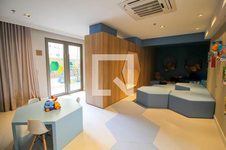 Apartamento à venda com 159m², 3 quartos e 2 vagas Apartamento à venda com 159m², 3 quartos e 2 vagasBrinquedoteca