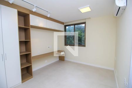 Apartamento à venda com 159m², 3 quartos e 2 vagas Apartamento à venda com 159m², 3 quartos e 2 vagasQuarto 3