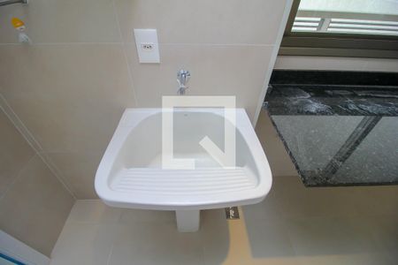 Apartamento à venda com 159m², 3 quartos e 2 vagas Apartamento à venda com 159m², 3 quartos e 2 vagasÁrea de Serviço