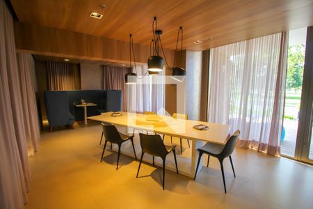 Apartamento à venda com 159m², 3 quartos e 2 vagas Apartamento à venda com 159m², 3 quartos e 2 vagasÁrea comum - Coworking