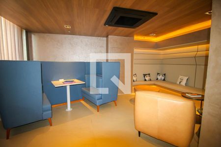 Apartamento à venda com 159m², 3 quartos e 2 vagas Apartamento à venda com 159m², 3 quartos e 2 vagasÁrea comum - Coworking