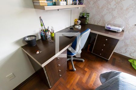 Casa à venda com 490m², 4 quartos e 7 vagas Casa à venda com 490m², 4 quartos e 7 vagasQuarto 3