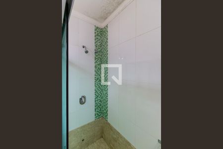 Casa à venda com 490m², 4 quartos e 7 vagas Casa à venda com 490m², 4 quartos e 7 vagasBanheiro da suíte 1