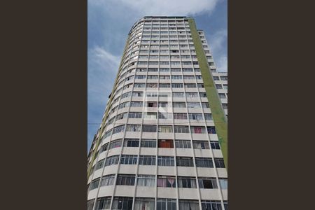 Studio à venda com 20m², 1 quarto e sem vaga Studio à venda com 20m², 1 quarto e sem vagaFachada