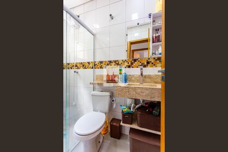 Apartamento à venda com 78m², 2 quartos e 1 vagaBanheiro