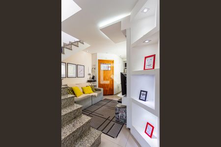 Sala de apartamento à venda com 2 quartos, 78m² em Vila Humaitá, Santo André