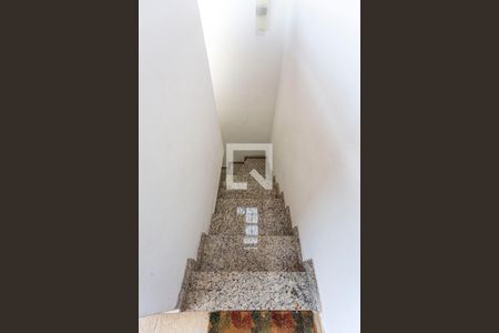 Apartamento à venda com 78m², 2 quartos e 1 vagaEscada Cobertura