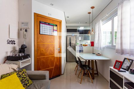 Sala de apartamento à venda com 2 quartos, 78m² em Vila Humaitá, Santo André