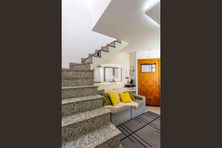 Sala de apartamento à venda com 2 quartos, 78m² em Vila Humaitá, Santo André