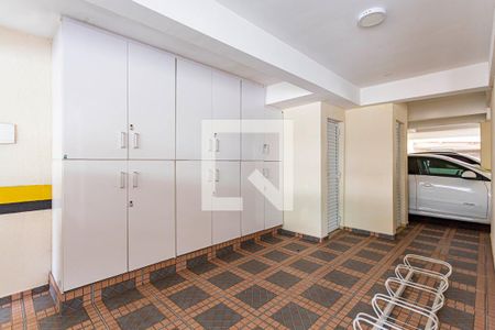 Apartamento à venda com 78m², 2 quartos e 1 vagaÁrea comum - Garagem (Armários)