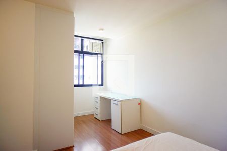 Apartamento para alugar com 78m², 2 quartos e 1 vagaSuíte 1