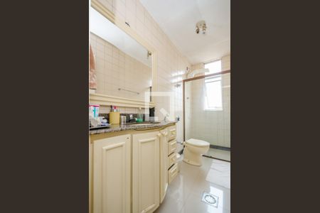 Apartamento à venda com 140m², 3 quartos e 2 vagas Apartamento à venda com 140m², 3 quartos e 2 vagasBanheiro Social