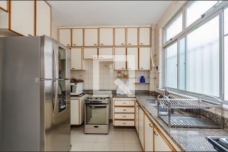 Apartamento à venda com 140m², 3 quartos e 2 vagas Apartamento à venda com 140m², 3 quartos e 2 vagasCozinha