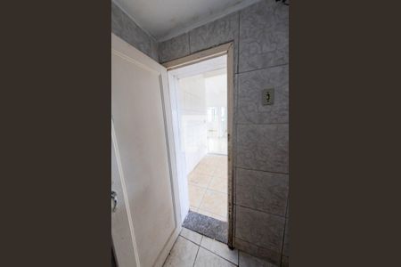 Casa para alugar com 80m², 3 quartos e sem vaga Casa para alugar com 80m², 3 quartos e sem vagaBanheiro