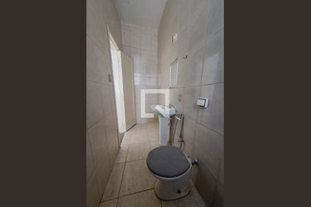Casa para alugar com 80m², 3 quartos e sem vaga Casa para alugar com 80m², 3 quartos e sem vagaBanheiro suíte