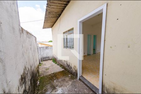 Casa para alugar com 80m², 3 quartos e sem vaga Casa para alugar com 80m², 3 quartos e sem vagaEntrada
