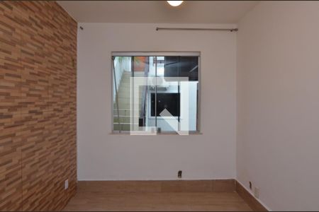 Casa de condomínio à venda com 250m², 4 quartos e 3 vagas Casa de condomínio à venda com 250m², 4 quartos e 3 vagasQuarto 1