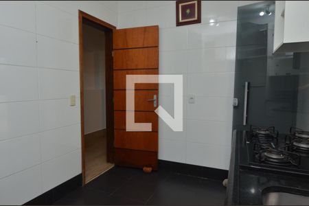 Cozinha de casa de condomínio à venda com 4 quartos, 250m² em Recreio dos Bandeirantes, Rio de Janeiro