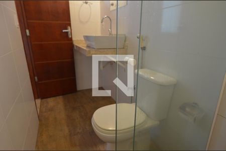 Casa de condomínio à venda com 250m², 4 quartos e 3 vagas Casa de condomínio à venda com 250m², 4 quartos e 3 vagasBanheiro da Suíte 3