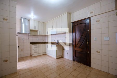 Apartamento à venda com 127m², 3 quartos e 2 vagasCozinha
