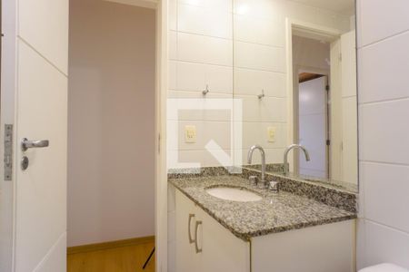 Apartamento à venda com 105m², 2 quartos e 2 vagasBanheiro Social