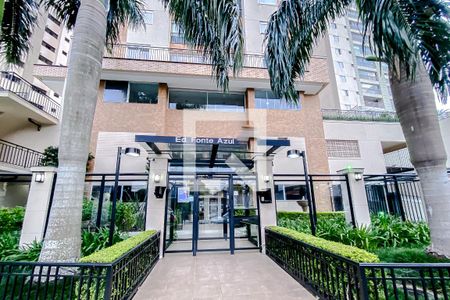 Apartamento para alugar com 80m², 2 quartos e 1 vagaFachada