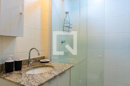 Banheiro de kitnet/studio para alugar com 1 quarto, 24m² em Vila Clementino, São Paulo