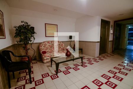 Apartamento à venda com 99m², 3 quartos e 2 vagasHall