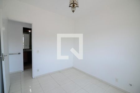 Apartamento à venda com 99m², 3 quartos e 2 vagasQuarto 2