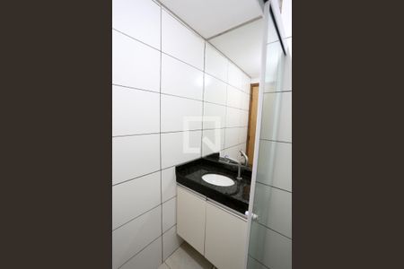 Apartamento para alugar com 42m², 2 quartos e sem vagaBanheiro