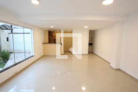 Apartamento para alugar com 42m², 2 quartos e sem vagaÁrea comum - Salão de Festas/Churrasqueira